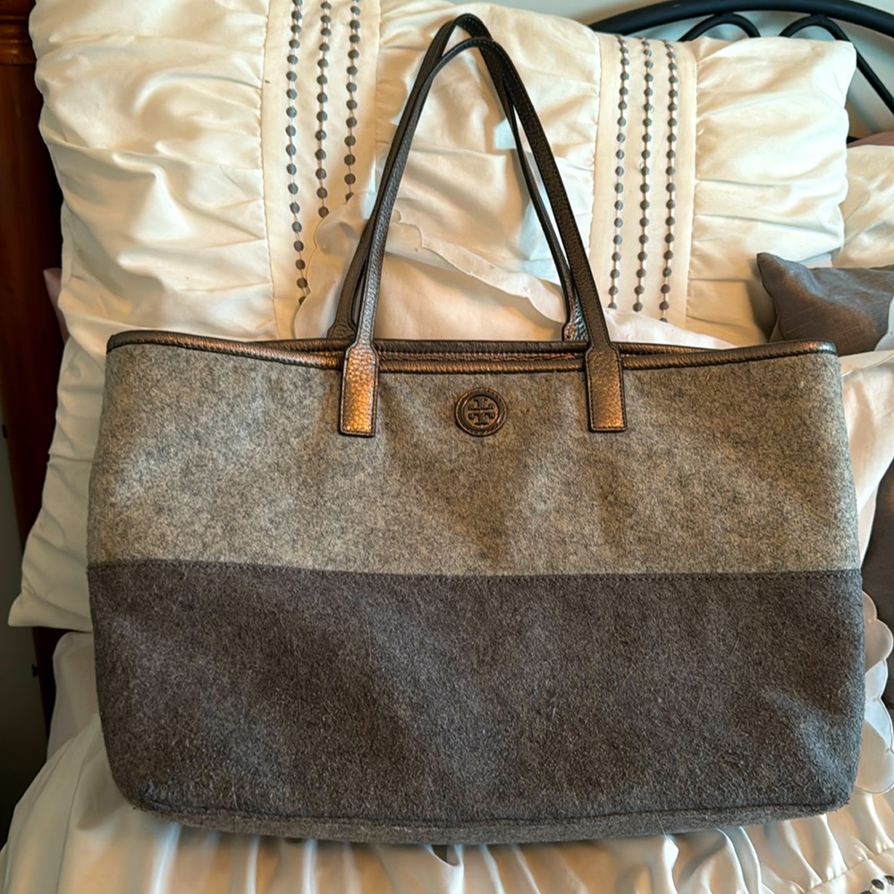 Gray Tory Burch bag